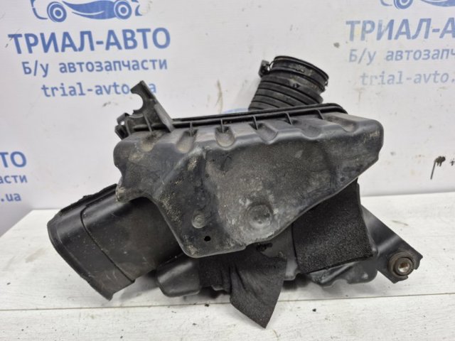 HYUNDAI 281122E000 Корпус воздушного фильтра, нижняя часть в наличии Харьков