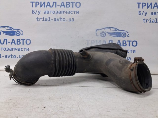 281383K010 HYUNDAI Патрубок воздушный, выход воздушного фильтра купить в Днепр