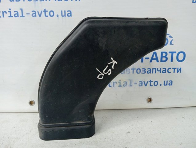 Патрубок воздушный, вход воздушного фильтра 282102S000 HYUNDAI