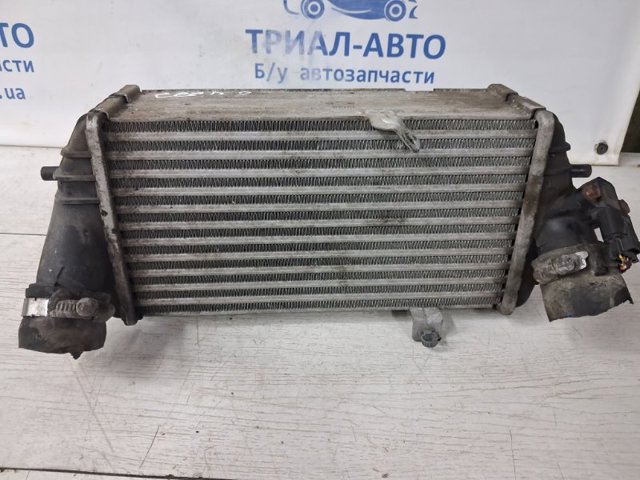 HYUNDAI 282712A740 Интеркулер в наличии Ровно