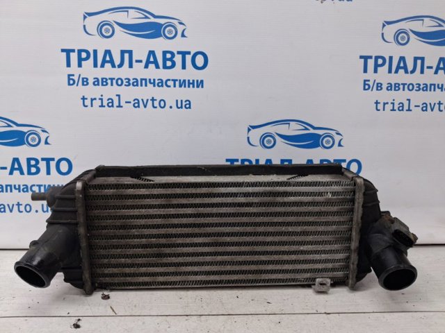 282712A850 HYUNDAI Радиатор интеркуллера купить в Украина