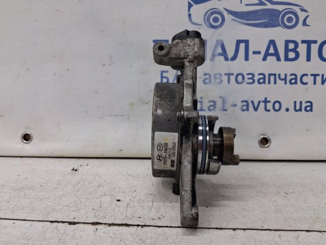 HYUNDAI 288104A400 Насос вакуумный в наличии Николаев