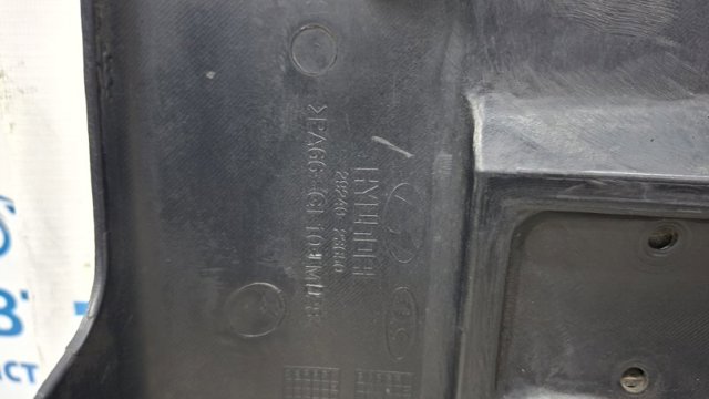 HYUNDAI 2924023680 Крышка мотора декоративная в наличии Киев