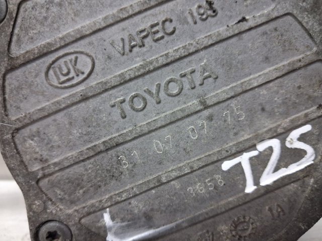 TOYOTA 293000R010 Насос вакуумный в наличии Черкассы