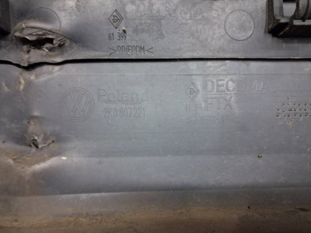 Бампер на авто 2K0807217 VAG