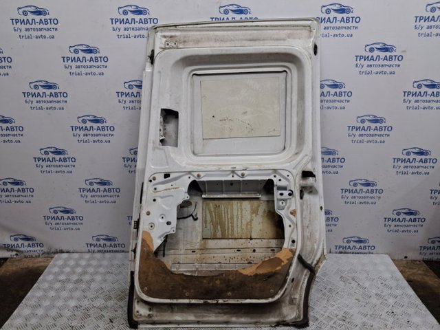 VAG 2K0843107R Дверь боковая (сдвижная) левая в наличии Черкассы