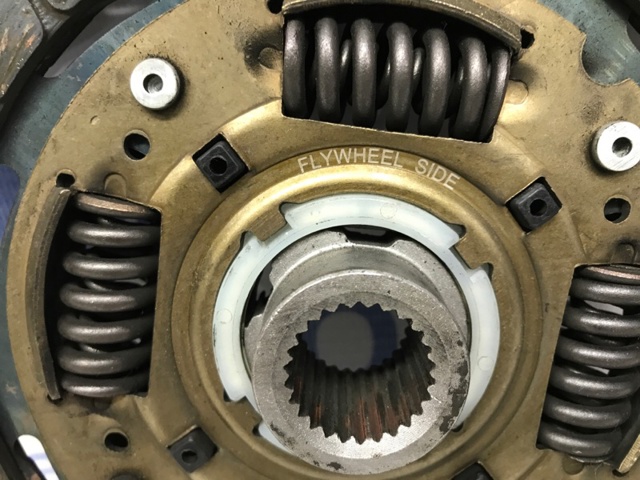 30100ED800 NISSAN Диск сцепления купить в Киев