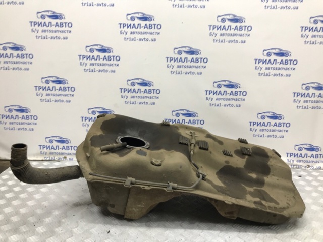 Топливный бак 311502Y250 HYUNDAI