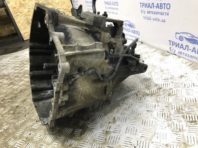 NISSAN 320104BR5D в наличии Киев