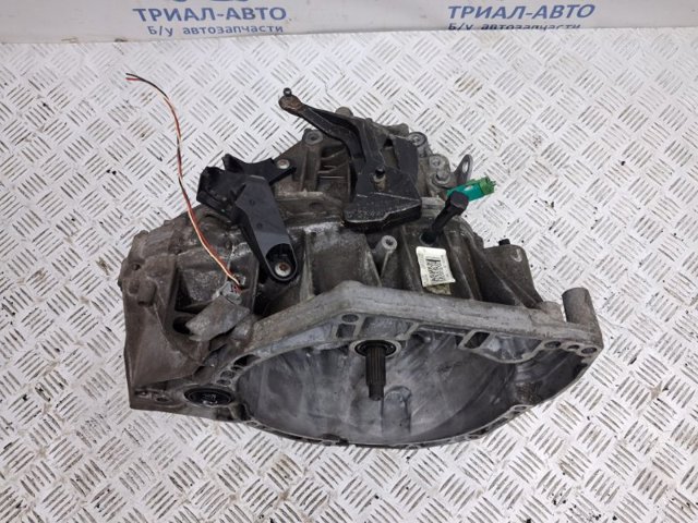 320104EA0C КПП в сборе (механическая коробка передач) купить Ирпень