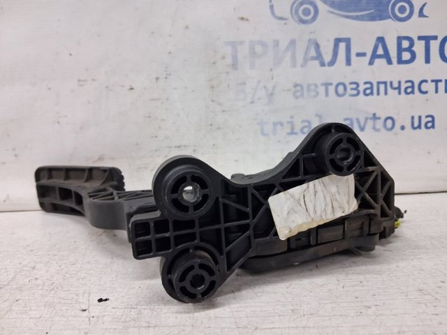 HYUNDAI 327002H300 Педаль газа в наличии Запорожье