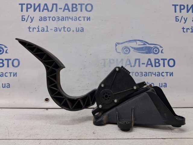 Педали газа 327003K300 HYUNDAI