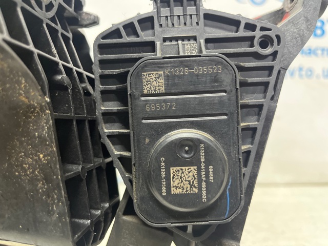 327004Z000 HYUNDAI Педаль газа купить в Харьков