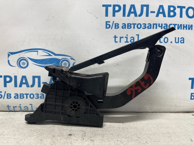 327004Z000 HYUNDAI Педаль газа купить в Днепр
