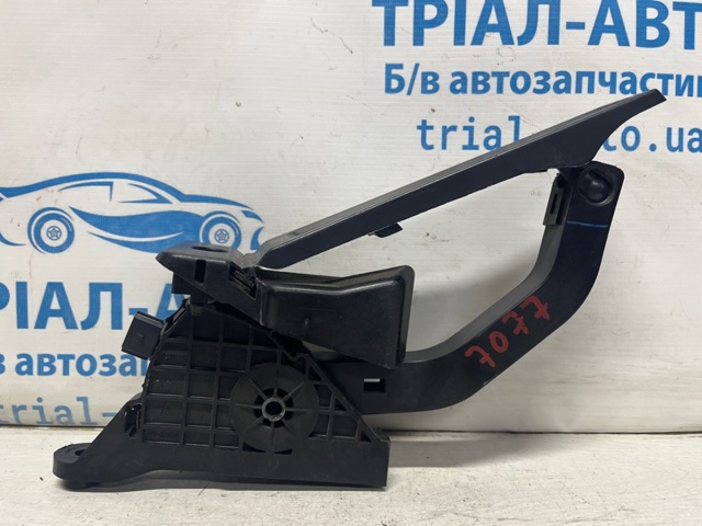 Педали газа 327004Z000 HYUNDAI