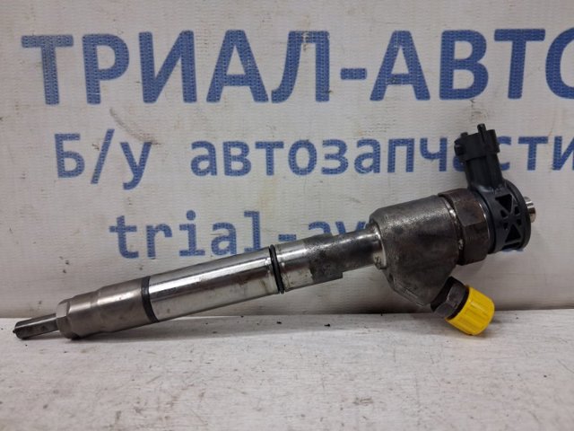Форсунка дизельная в сборе 338002A610 HYUNDAI