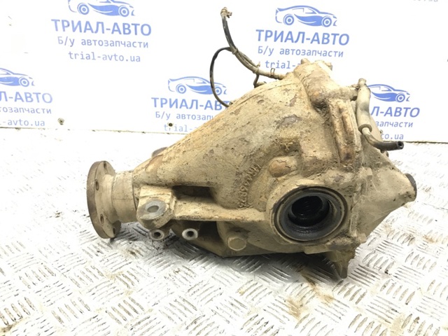 MITSUBISHI 3501A322 Редуктор задний в наличии Киев