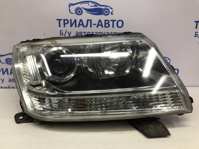 Фара передняя правая 3512065J41 SUZUKI
