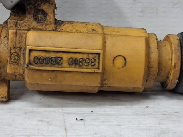 353102B000 HYUNDAI Форсунка впрыска топлива купить в Черкассы
