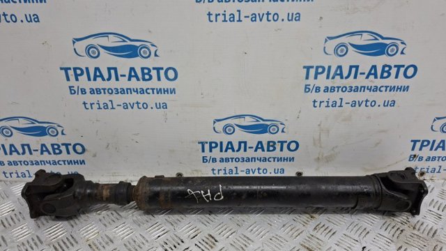 Вал карданный переднего моста 37200EB300 NISSAN