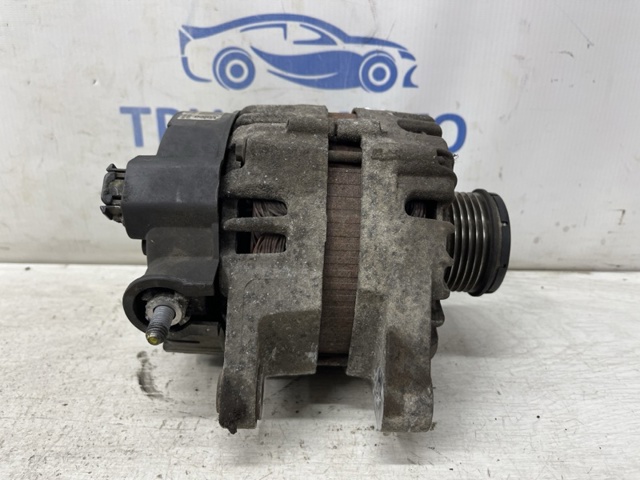 Генератор автомобильный 373002F100 HYUNDAI