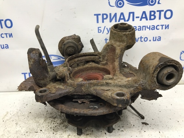 3770A015 MITSUBISHI Цапфа задняя левая купить в Запорожье