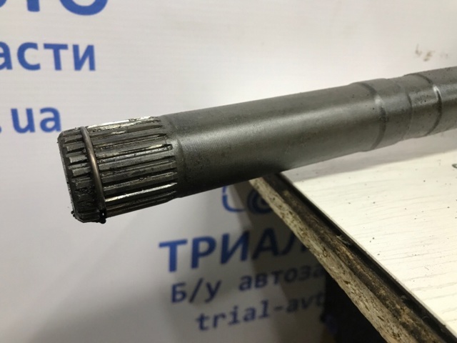 Привод передний правый 3815A176 MITSUBISHI