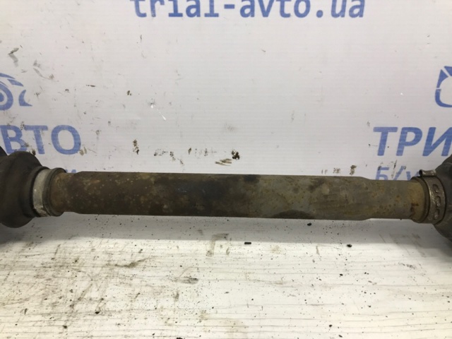MITSUBISHI 3815A176 Полуось (привод) передняя правая в наличии Одесса