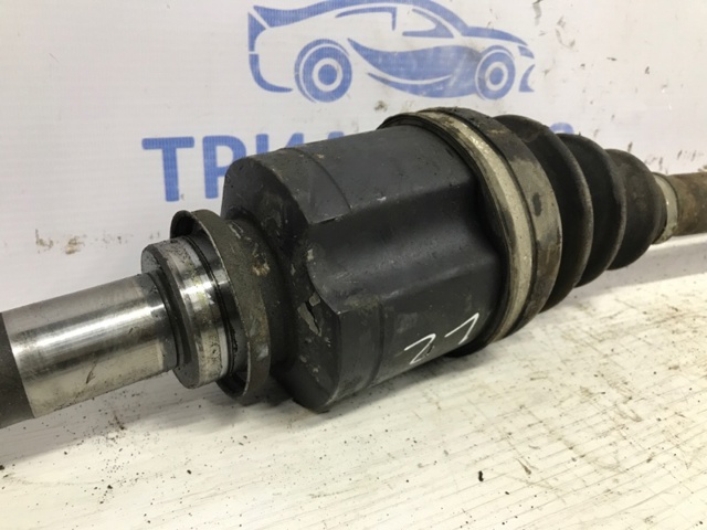 MITSUBISHI 3815A176 Полуось (привод) передняя правая в наличии Киев