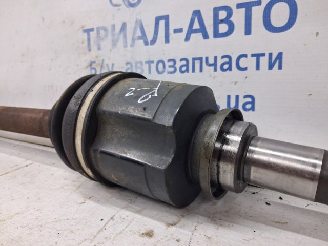 MITSUBISHI 3815A176 Правая полуось в наличии Черновцы