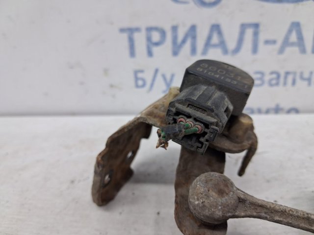 SUZUKI 3864065J00 Датчик положения кузова в наличии Ирпень