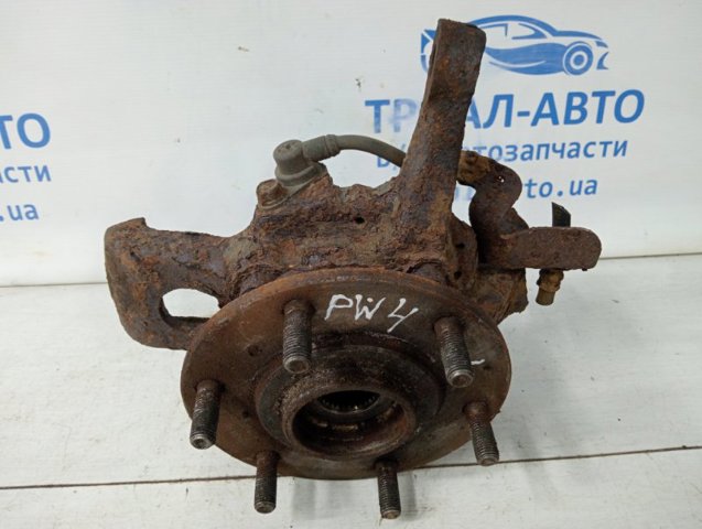 3870A021 Цапфа передняя левая купить Черкассы