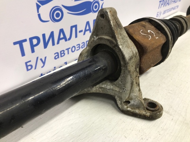 NISSAN 391004EA0A Правая полуось в наличии Львов