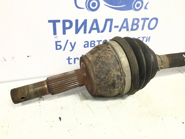 Ось передняя в сборе 39100EB310 NISSAN