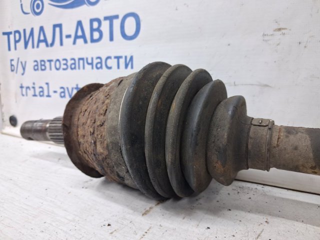 NISSAN 39100EB310 Полуось (привод) передняя в наличии Ужгород