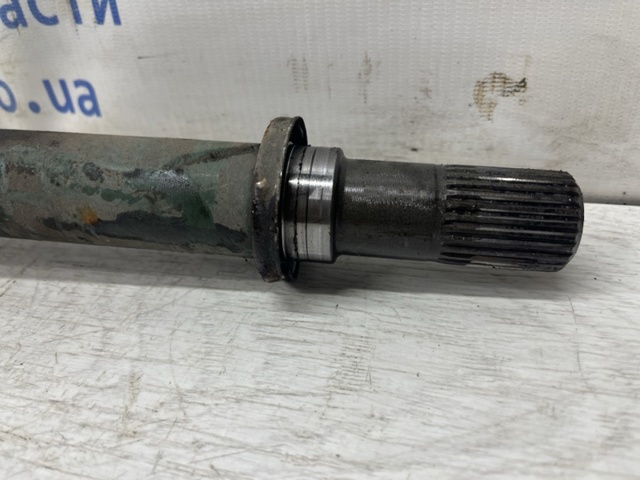 Привод передний правый 39100JG04C NISSAN