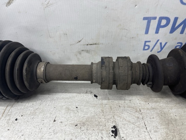 NISSAN 39101JG04C Полуось (привод) передняя левая в наличии Запорожье