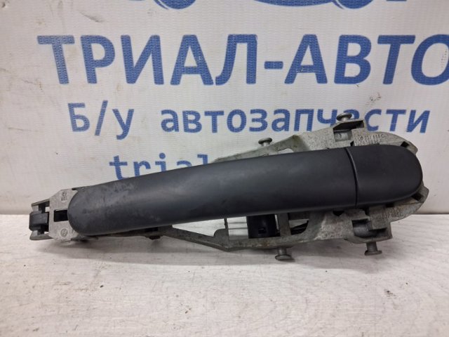 VAG 3B0837205G01C Ручка двери передней наружная в наличии Николаев