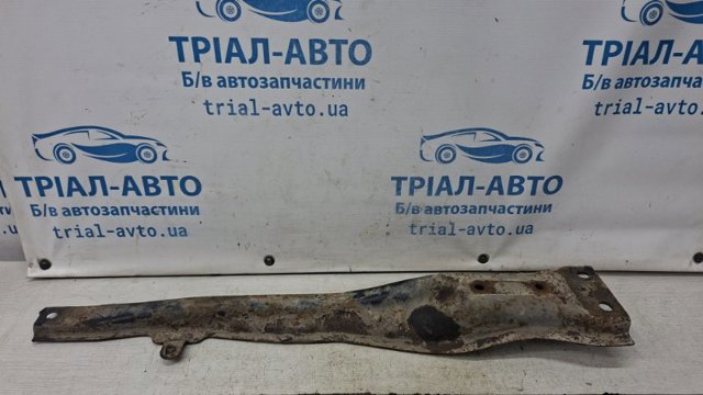 Балка крепления двигателя 4000A094 MITSUBISHI