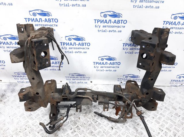 4000A210 MITSUBISHI Подрамник передний купить в Запорожье
