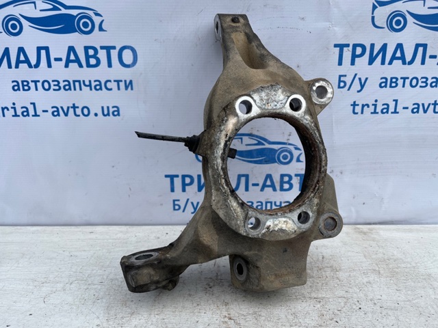 Цапфа поворотного кулака 400143JA0A NISSAN