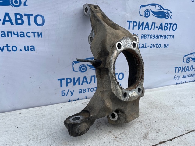 NISSAN 400143JA0A Цапфа передняя правая в наличии Павлоград