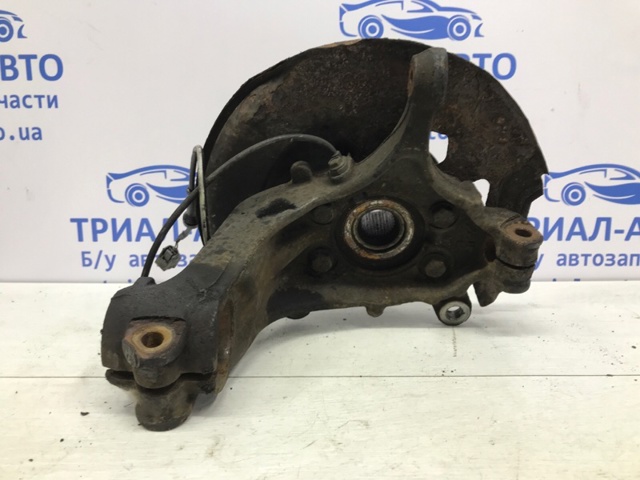 Кулак поворотный передний правый 400144EA0A NISSAN