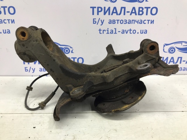 NISSAN 400144EA0A Цапфа передняя правая в наличии Кривой Рог