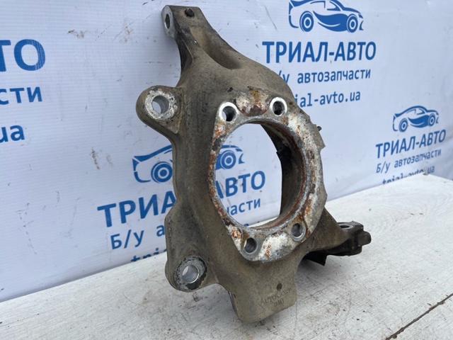 400153JA0A NISSAN Цапфа передняя левая купить в Николаев