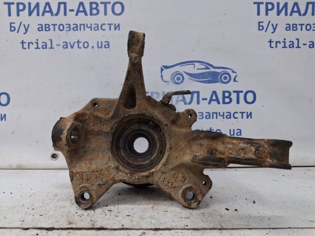 Цапфа - поворотный кулак передний, левый 400154705R RENAULT
