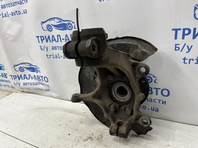 400154EA0A NISSAN Цапфа (поворотный кулак) передний левый купить в Винница