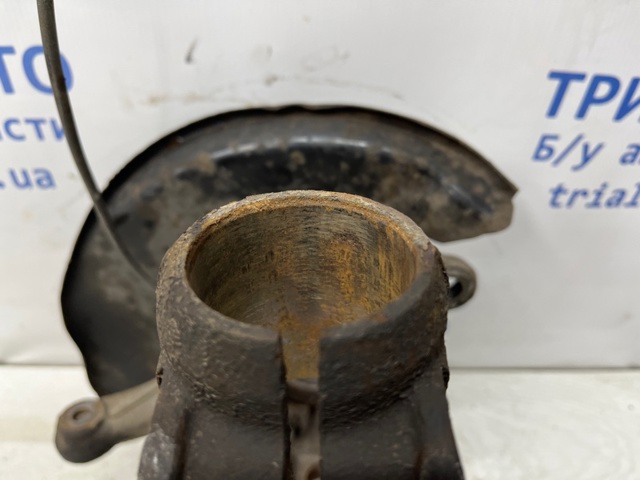 400154EA0A NISSAN Цапфа передняя левая купить в Львов