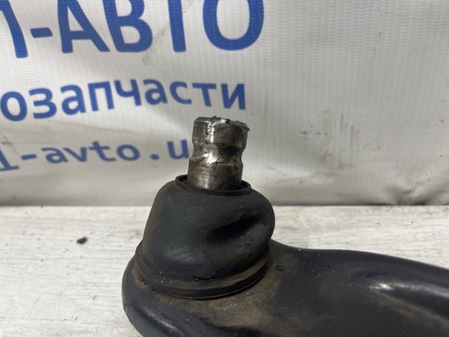 MITSUBISHI 4013A500 Нижний рычаг в наличии Каменское