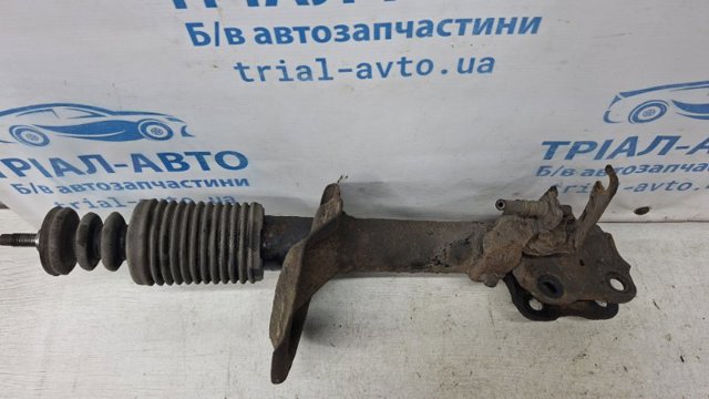 MITSUBISHI 4060A174 Амортизатор передний правый в наличии Чернигов